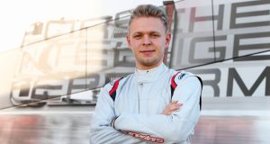 Kevin Magnussen, 2015, Porsche AG.jpg