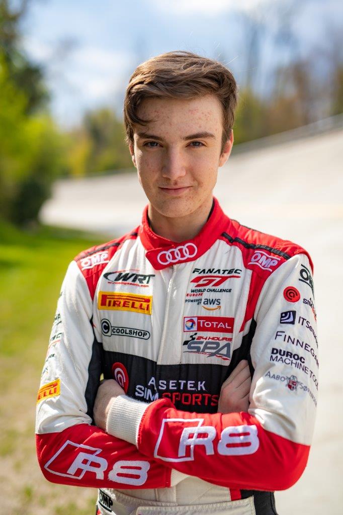 Den unge racerkører, Valdemar Eriksen fra Nibe, kørte i weekenden sit første løb i GT World Challenge på Monza-banen i Italien for Team WRT. Løbet blev en dramatisk affære med adskillige full course yellow, safety cars og regn i flere perioder. Valdemar og hans to medkørere kørte et fejlfrit løb og endte på en flot 8. plads i det samlede felt på 42 biler og en 4. plads i Silver Cup, hvor Valdemar Eriksen deltager i bil #31 i en Audi R8 LMS GT3.