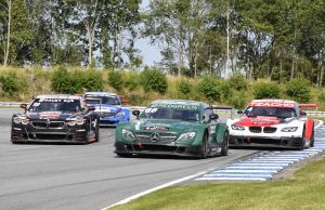 Unge talenter som Largim Ali (99) og Martin Henckel Mortensen (66) har en fordel af, at næste runde af OK Oktan 100 Super GT Danmark køres på en bane, hvor der ikke tidligere er blevet kørt løb i klassen (foto: Morten Kimer Hansen).