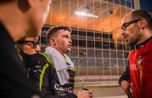 Mikkel Jensen og japanske Car Guy Racing sluttede på en skuffende niendeplads i sæsonens næstsidste VM-løb, hvor tingene slet ikke gik som forventet. Danskeren håber fortsat på et podie i finalen den kommende weekend.