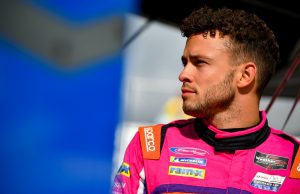Ingen pokal til Mikkel Jensen og resten af PR1/Mathiasen Motorsports, som ellers lagde hårdt ud i 2022-udgaven af 24-timersløbet på Daytona International Speedway.