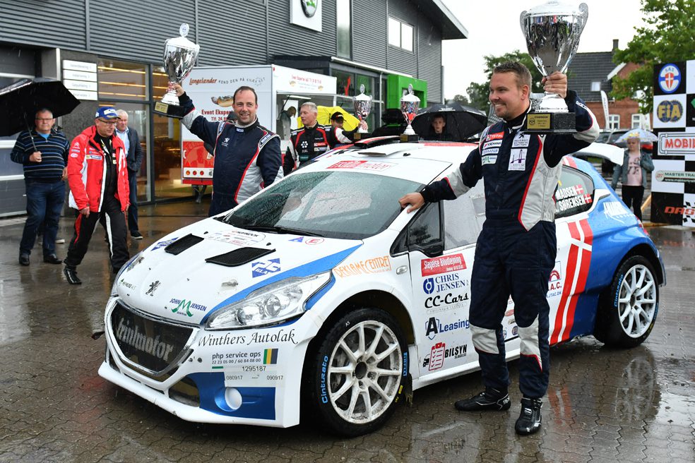Kim Madsen og Kenneth Sørensen fejrer sejr i Slagelse Rally 2017/ Foto: Morten Dam/specialpress@gmail.com