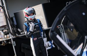 Malthe Jakobsen vinder sæsonpremieren i European Le Mans Series på Circuit Paul Ricard
