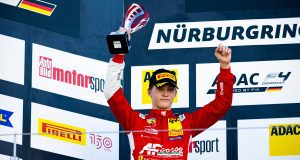 ADAC Formel 4: Conrad Laursen kørte sig til podieresultat på Nürburgring