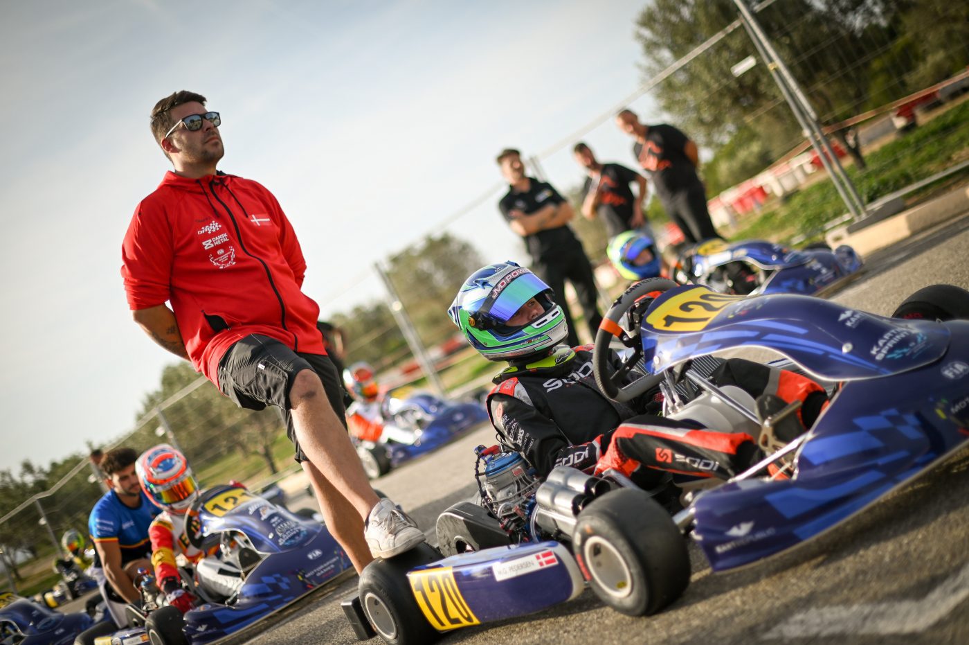 Mikkel Gaarde Pedersen inden første kvalifikationsheat i Karting Sprint Jr. til FIA Motorsport Games 2022 Lørdag