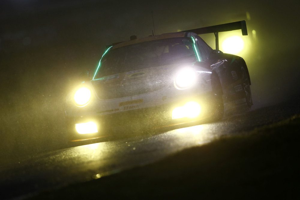 Porsche 911 GT3 R, Alegra Motorsports (28), Carlos de Quesada, Michael de Quesada, Daniel Morad, Jessi Lazare, Michael Christensen 