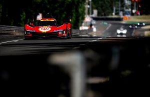Nicklas Nielsen slået ud af kampen om sejren på Le Mans