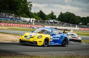 “Når én dør lukkes, åbnes en anden” - det gamle ordsprog gælder stadig, for Silas Rytter fik en uventet mulighed og måtte i al hast pakke køreudrustningen.