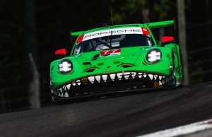 Porsche har i den kommende weekend indsat Michael Christensen ved Petit Le Mans i USA, for at hjælpe tyske Laurin Heinrich med at vinde det amerikanske IMSA mesterskab og Porsche med at vinde konstruktørmesterskabet i GTD-klassen. Michael Christensen kører normalt Porsches prototype i VM-serien FIA WEC, men i et forsøg på at sikre den amerikanske titel til Laurin Heinrich, har Porsche besluttet at låne Michael Christensen til AO Racing. Christensen hjalp også til ved sidste løb på Indianapolis, hvilket endte med en flot sejr og en mesterskabsføring til Heinrich forud for finalen ved Petit Le Mans.