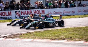 Der blev hentet pokaler og værdifulde erfaringer, da STEP Motorsport startede Nordic 4-sæsonen på Padborg Park.