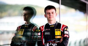 Når 2026-udgaven af Deutsche Tourenwagen Masters den kommende weekend skydes i gang på Red Bull Ring, bliver det starten på et længe ventet øjeblik for Bastian Buus.