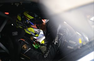 Tidsplan for Lamborghini Super Trofeo Europe på Circuit Paul Ricard: Fredag den 10. april Free Practice 1(10:10-11:10) Free Practice 2 (16:10-17:10) Lørdag den 11. april Kvalifikation (09:00-09:50) Løb 1 (14:40-15:30) Livestreames på Lamborghini Squadra Corses YouTube-kanal Søndag den 12. april Løb 2 (12:30-13:20) Livestreames på Lamborghini Squadra Corses YouTube-kanal