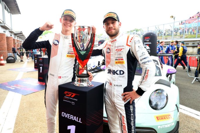 Bastian Buus erobrede Brands Hatch