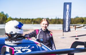 Lærke Rønn kører anden afdeling af Porsche Carrera Cup Scandinavia på Gelleråsen