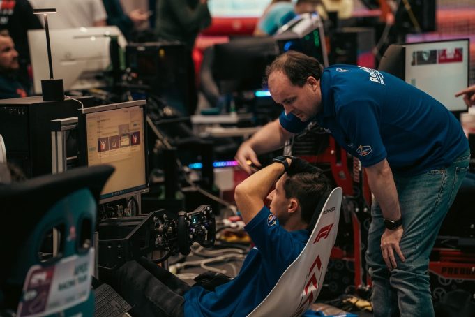 Le Mans-vinder hylder dansk simracing-event