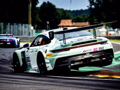 GTWC: Bastian Buus sendt ud af kampen på Monza
