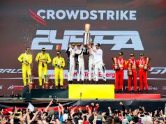 Spa-Francorchamps: Nicklas Nielsen på podiet efter 24 dramatiske timer Den danske Ferrari-fabrikskører og resten af holdet bag AF Corse kæmpede sig tilbage fra flere tilbageslag og sikrede en stærk tredjeplads i årets udgave af den belgiske langdistanceklassiker.