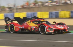 Ferrari 499P var allerede otte omgange bagude, da der opstod batteriproblemer.