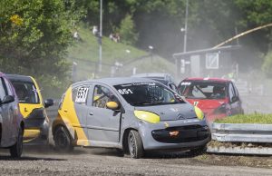 Se glimt fra Folkerace DM 4 på Løvelbanen