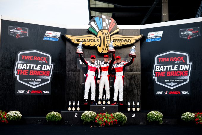 IMSA: Vesti, Schandorff og Jensen jagter to-i-streg i Indianapolis