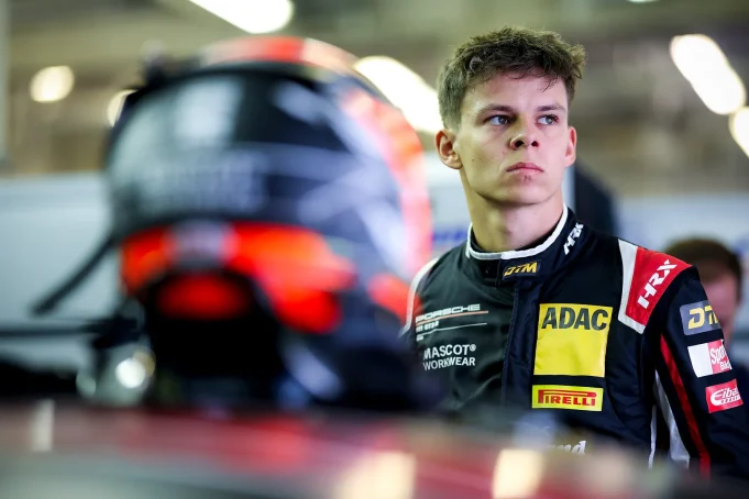 Bastian Buus tog sats i svær DTM-weekend på Sachsenring