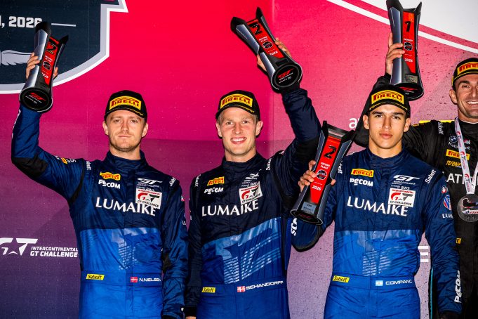 Schandorff og Nielsen på podiet i GT World Challenge-finale Schandorff og Nielsen på podiet i GT World Challenge-finale