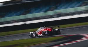 Denne uge indtager Sebastian Gravlund den portugisiske racerbane, Autódromo Internacional do Algarve, i Portimão, hvor han skal i aktion til 2026 sæsonfinalen af European Le Mans Series.