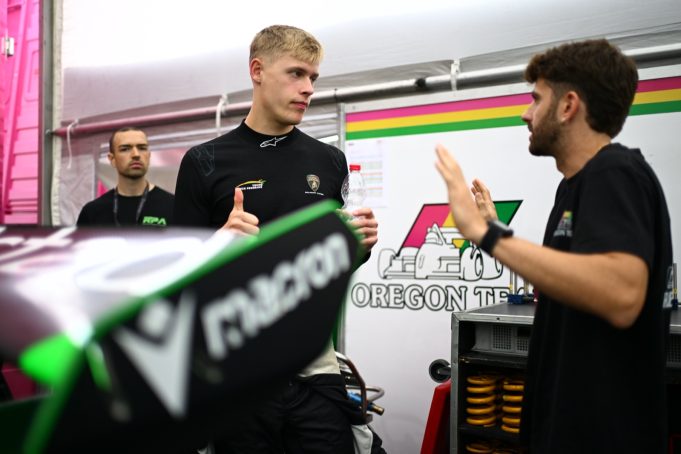Kun ét point fra mesterskabet efter spansk topplacering Silas Rytter satte pole position og tog endnu en topplacering med fra næstsidste afdeling af Lamborghini Super Trofeo Europe.