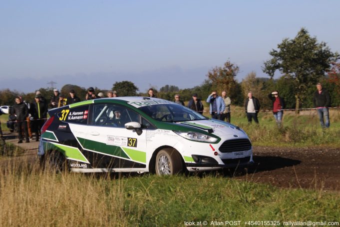 Nordisk mesterskab til AH Motorsport Anders Kirkeby Hansen og Nicolai Aamann fra AH Motorsport kunne ved Rally Stoholm sætte punktum for en stærk sæson med sejren i klasse 4 i Nordic Rally Championship.