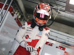 Sebastian Gravlund afslutter ELMS-debutsæson – blikket nu rettet mod 2027 Debutsæsonen har budt på værdifuld erfaring i et stærkt internationalt felt, og Sebastian Gravlund er nu i gang med forberedelserne til den kommende sæson.