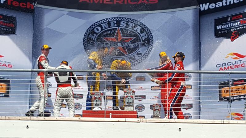 Christina Nielsen og hendes italienske makker Alessandro Balzan sluttede på tredjepladsen i GTD klassen ved lørdagens afdeling af det amerikanske IMSA mesterskab