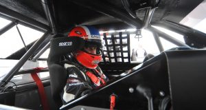 En fokuseret Casper Elgaard forud for en sine mange testrunder.