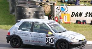 Thomas V. Pedersens bror undervejs i 1600 Challenge i Peugeot 106 GTI