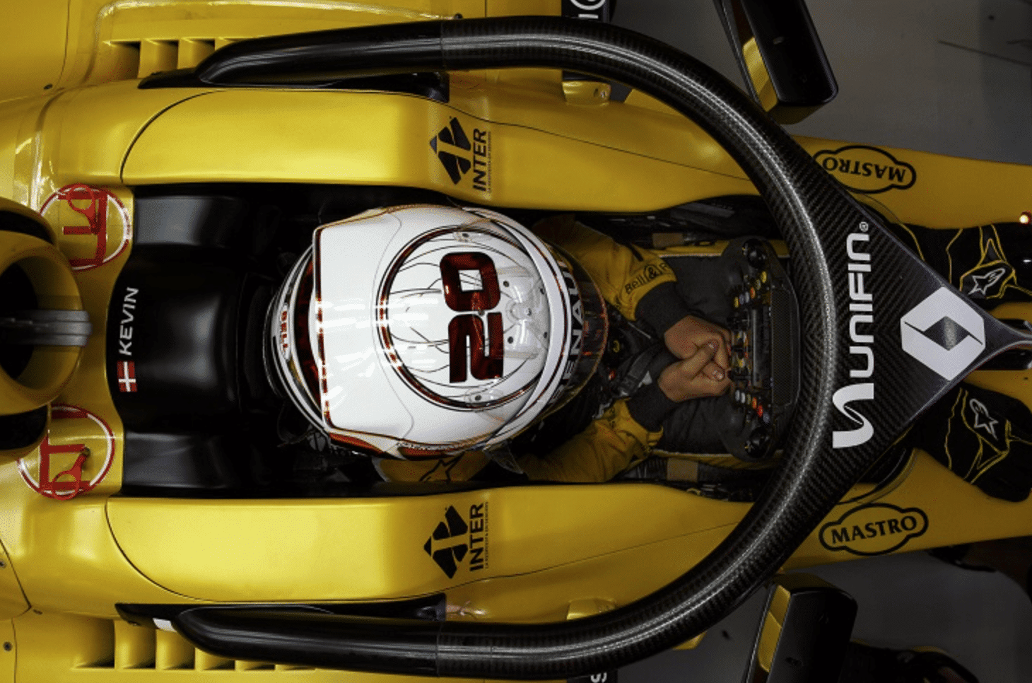 Kevin Magnussen og resten af feltet skal køre med HALO fra 2018