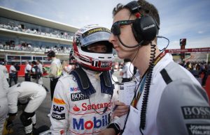 Kevin Magnussen på gridden i Brasilien 2014