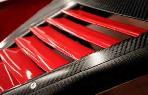 Detaljer i kulfiber viser sig på Audis R15 plus til dette års Le Mans