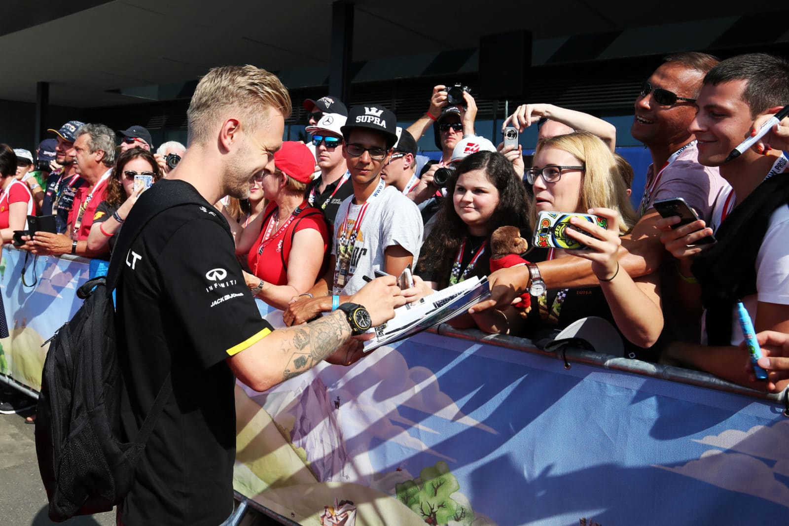 Kevin Magnussen (DEN) Renault Sport F1 Team RS16. Austrian Grand Prix, Friday 1st July 2016. Spielberg, Austria.