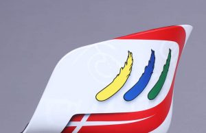 Tom Kristensen-stol af HAY. Auktioneres til fordel for Børnecancerfonden. Foto: Lauritz.com
